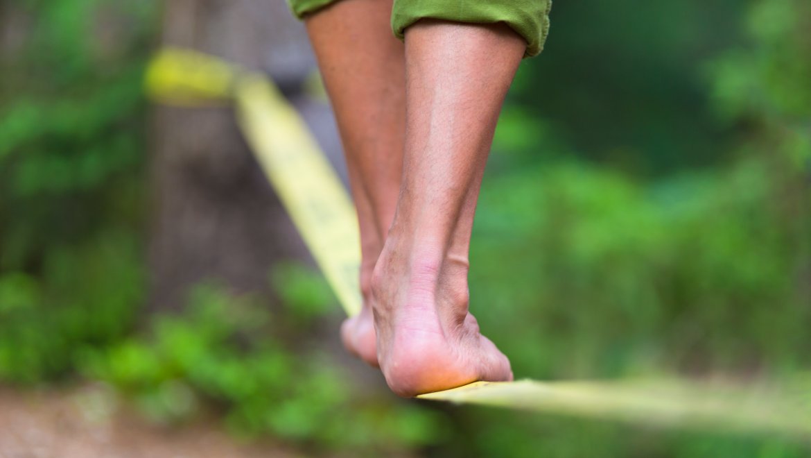 Where is the cause of the pain in the Achilles tendon?